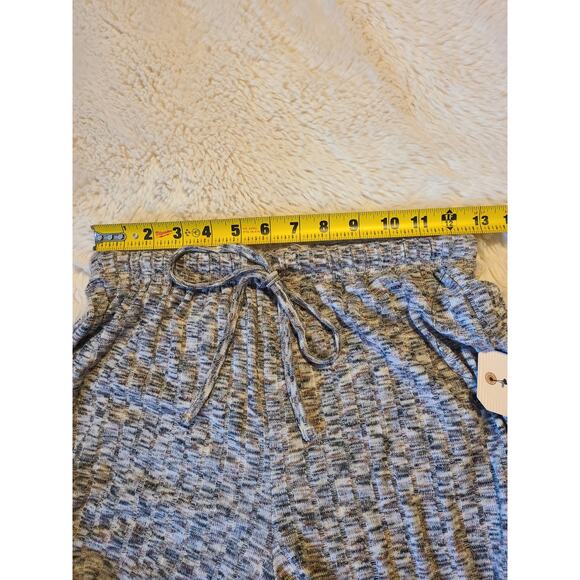 Billabong Women's Wide leg drawstring pants size M - Picture 2 of 5